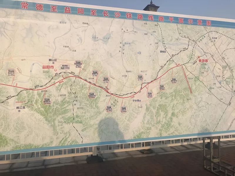 长益常高铁最新动态，探寻小巷中的独特风味美食之旅