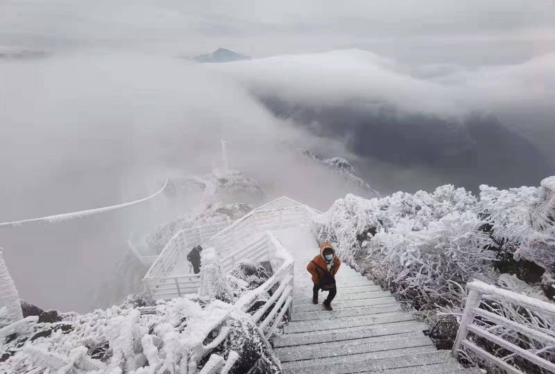 清远降雪实况与气候变迁下的新观察