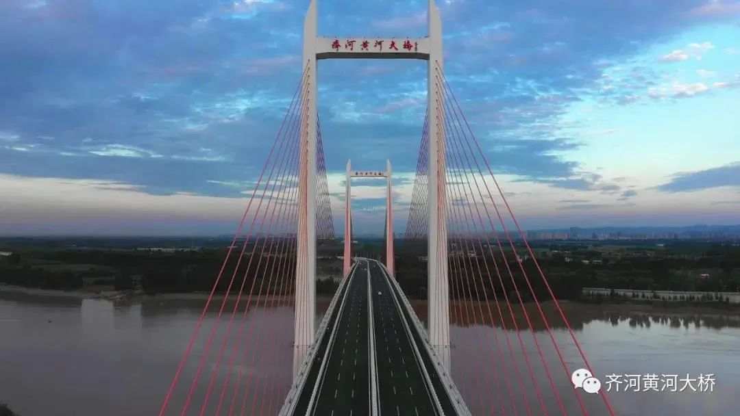 齐河黄河大桥建设最新进展揭秘 🌉