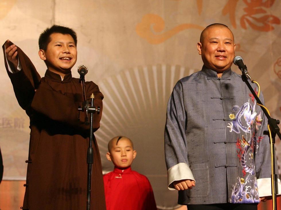相声演员杨志刚，时代之声的璀璨明星