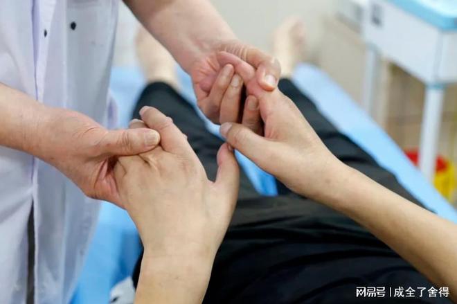 运动神经元病最新治疗方案，科技力量重塑未来生活新希望！