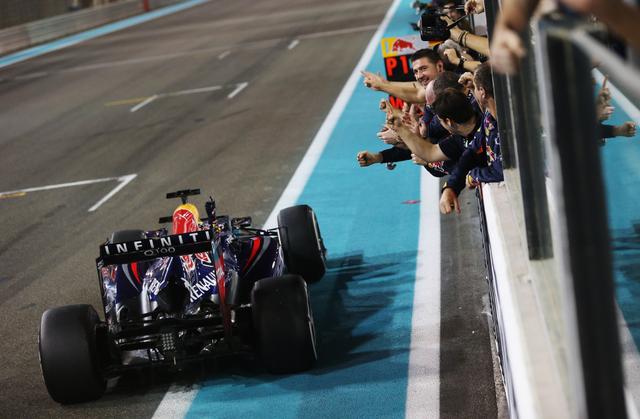 震撼赛场揭秘，F1比赛视频全解析