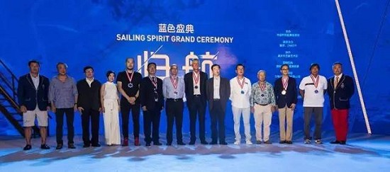 高科技重塑水上竞技，海星游艇比赛——速度与激情的体验