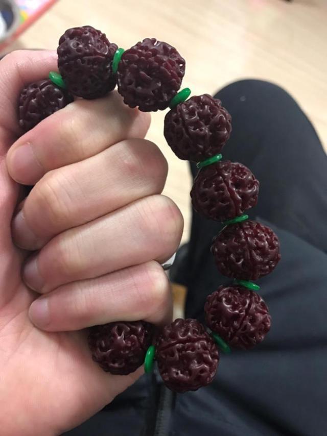 探寻宝藏店，揭秘金刚菩提行情奥秘，2025金刚菩提价值展望