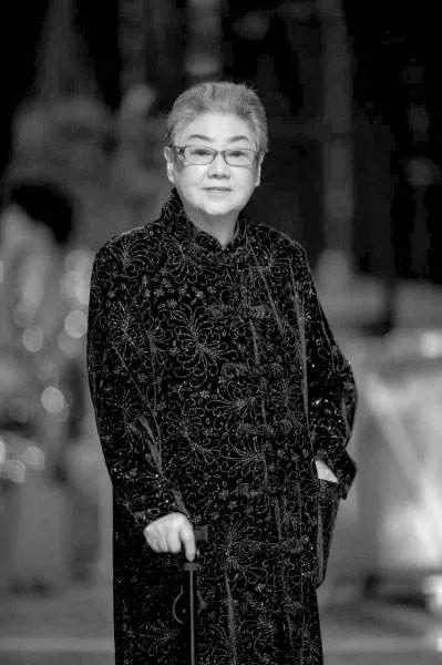 京剧演员李世济，在自然怀抱中寻求内心宁静之道